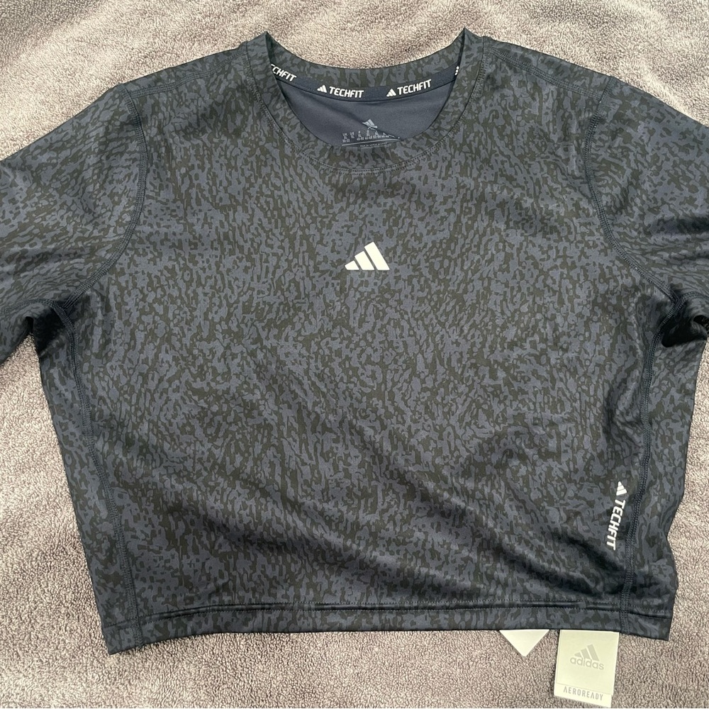 NWT -Women's adidas Training Crop Top - XLarge - Picture 5 of 8